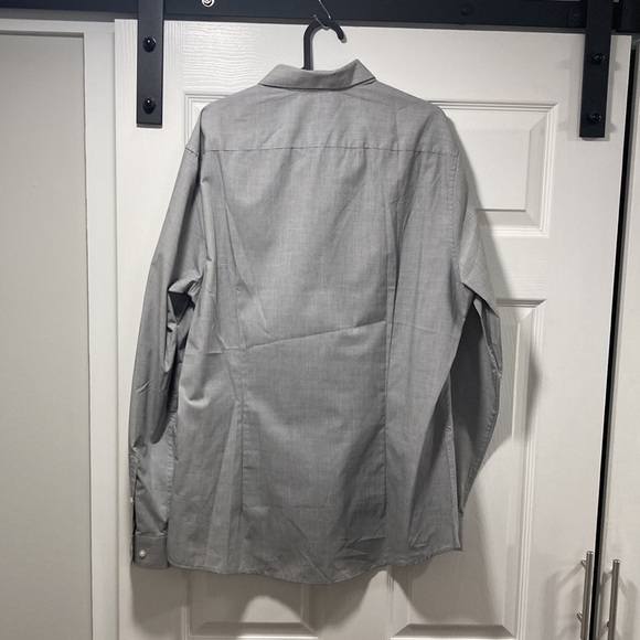 H&M Long Sleeve Light Gray Button Up - Picture 3 of 5